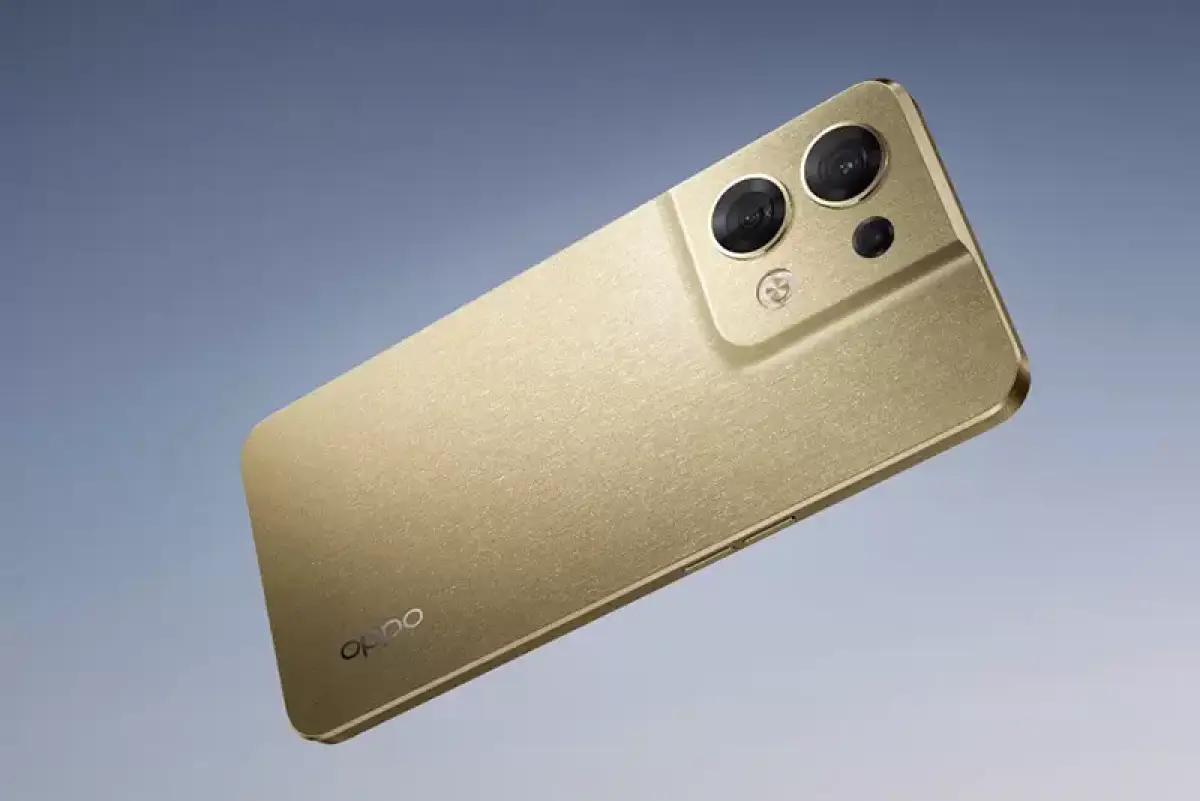 OPPO Reno8 5G warna Sunkissed Beige. (Sumber : Oppo)