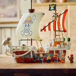 Lego berbentuk kapal Going Merry yang jadi tunggangan Luffy dan krunya. (Sumber: Lego)