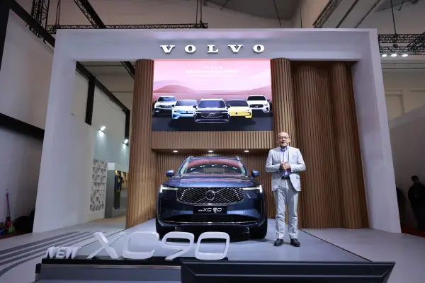 Volvo Tampilkan 5 Mobil Baru di GIIAS 2025, Tipe XC90 Jadi yang Termahal