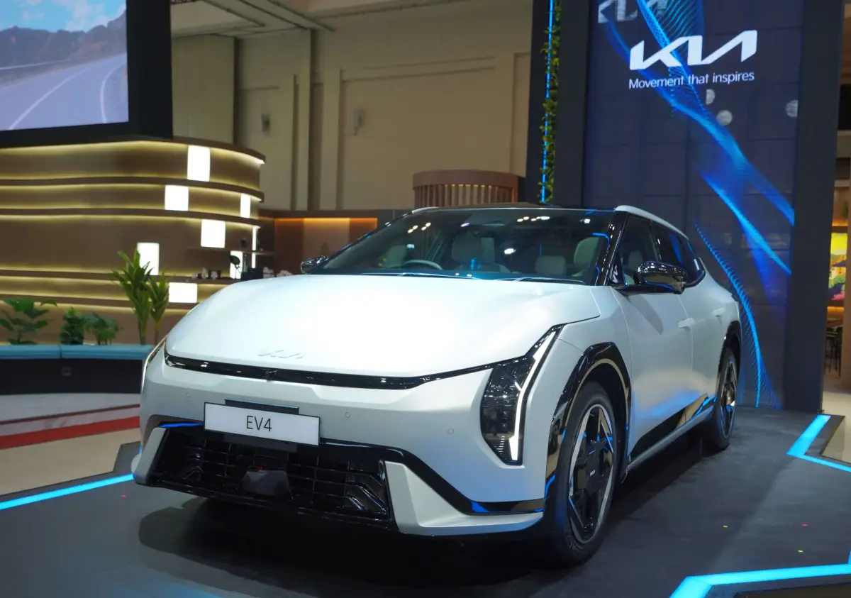 KIA EV4 meluncur di GIIAS 2025. (Sumber: KIA)