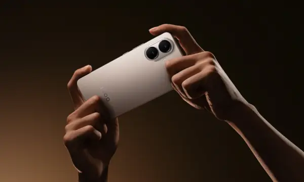 Harga dan Spesifikasi iQOO Z10R, Tersedia 2 Pilihan Warna