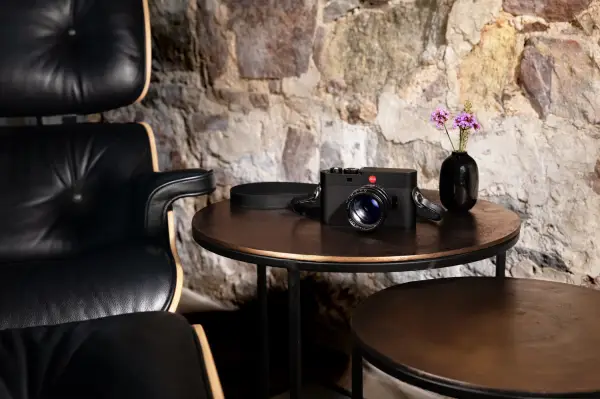 Leica M EV1: Kamera M Pertama dengan Jendela Bidik Elektronik Terintegrasi