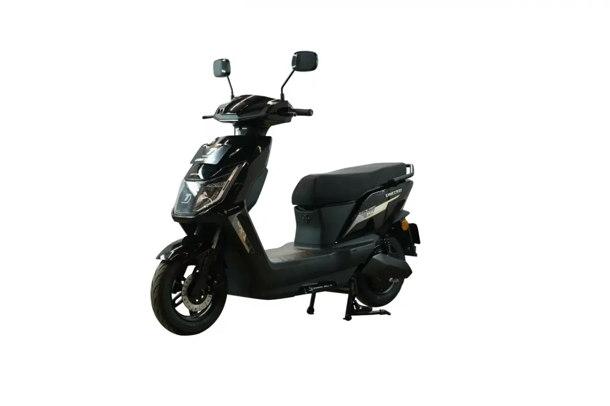 United Motor MX-1200 Li.