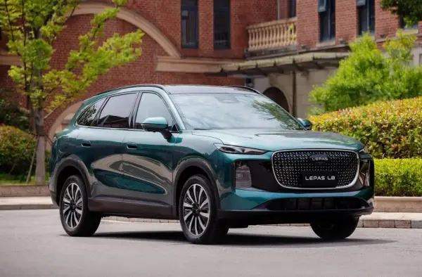 Lepas L8 Resmi Debut di Indonesia, Hadir dengan Setir Kanan