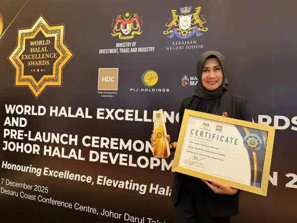 TransTRACK Raih Halal Logistics Excellence Award