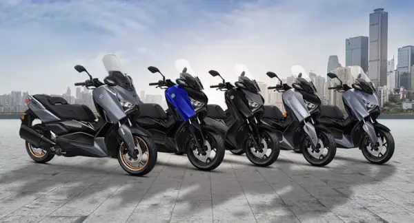 Yamaha Xmax Connected Punya Warna Ceramic Grey dan Metallic Blue