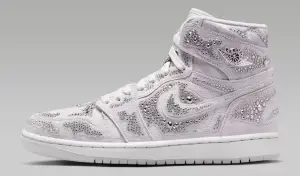 Nike x Swarovski Air Jordan 1 High OG. (Sumber: Nike)
