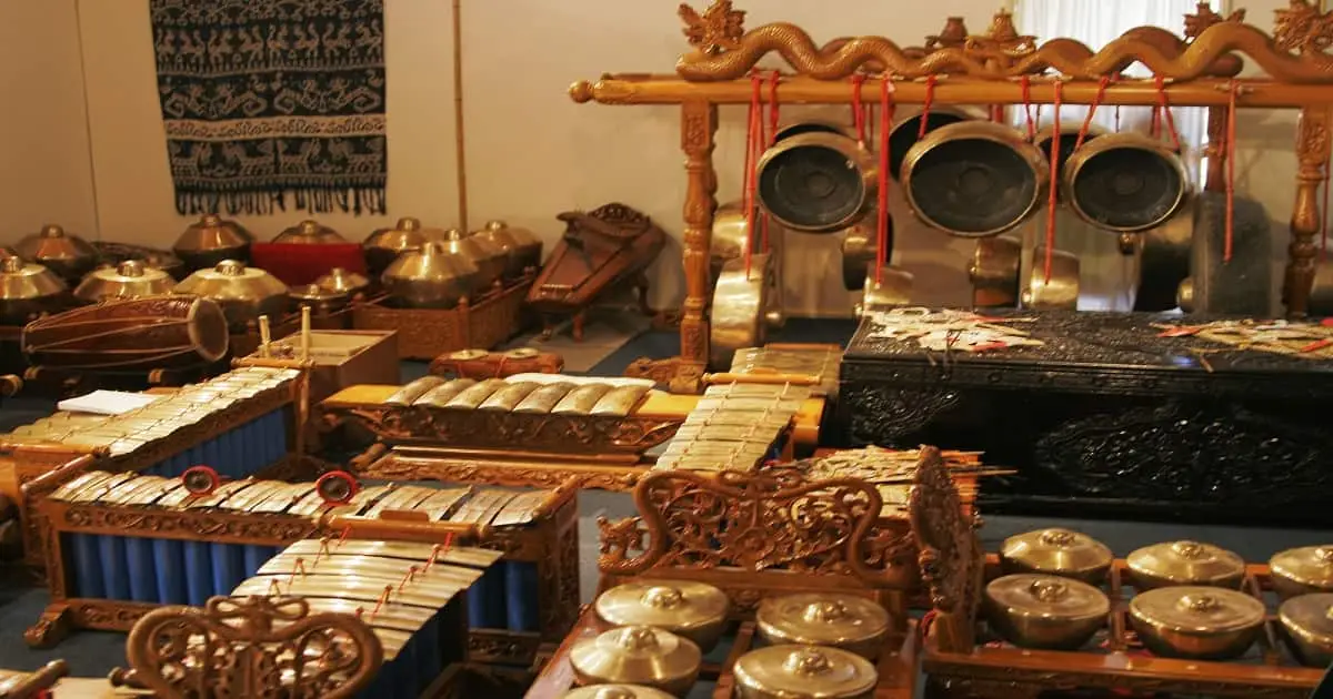 Ilustrasi gamelan. (Sumber: gamelab)
