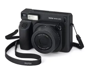 Instax WIDE 400 varian warna Jet Black. (Sumber: Fujifilm)