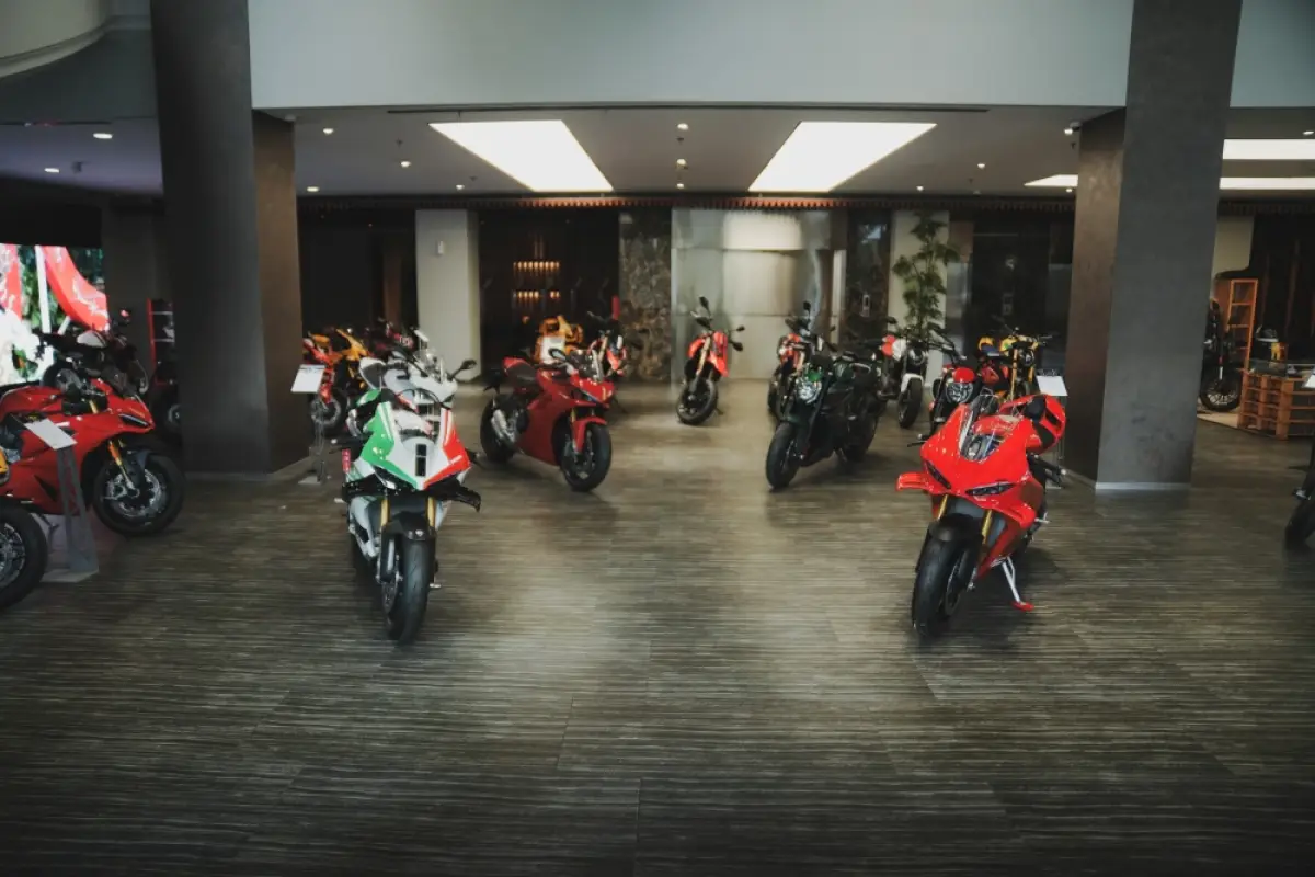 Ducati Superbike di showroom barunya di Pondok Indah Jakarta. (Sumber: null)