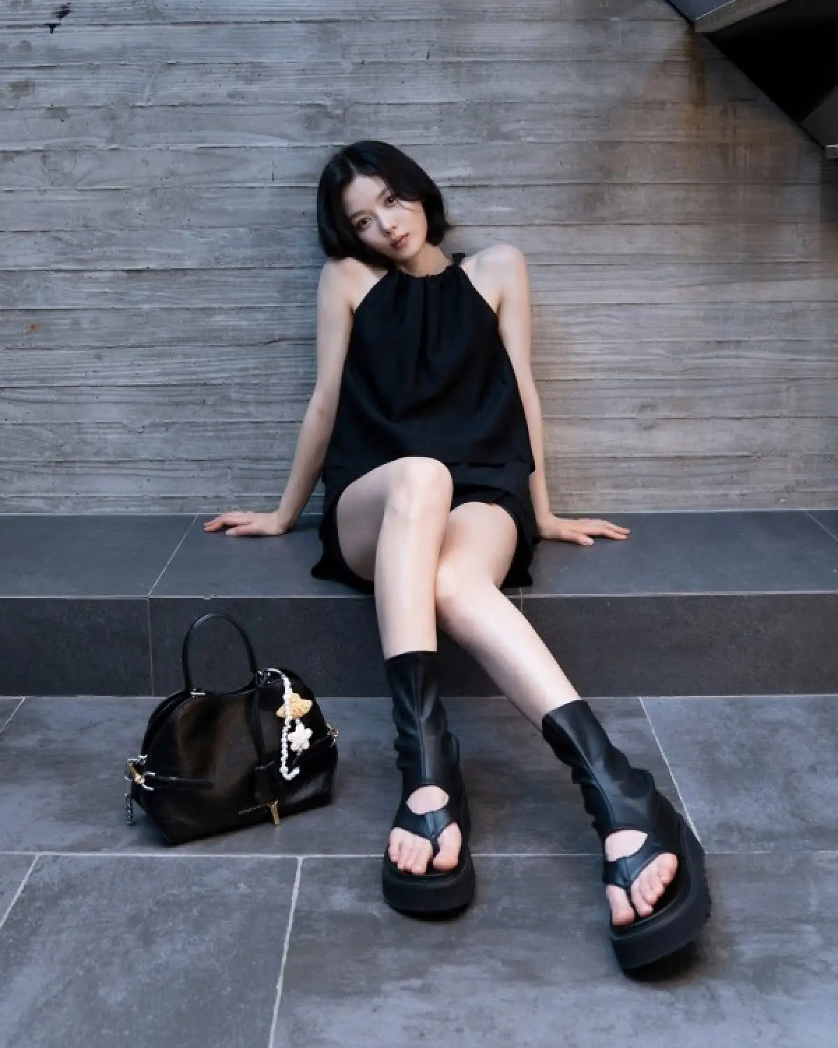 Charles & Keith x Kim You Jung. (Sumber: null)