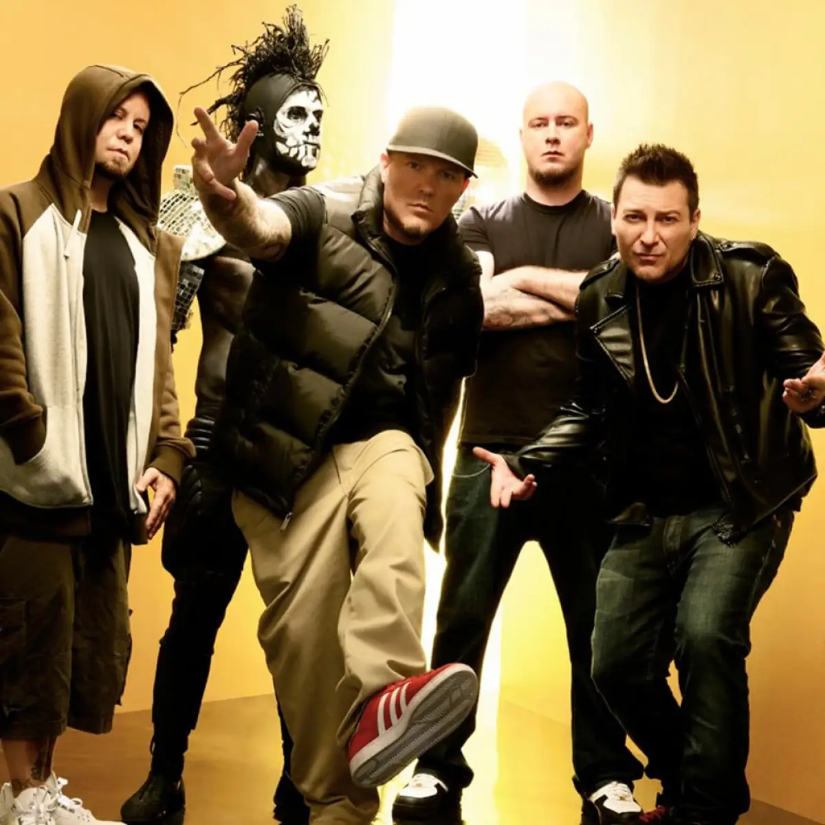 Limp Bizkit.